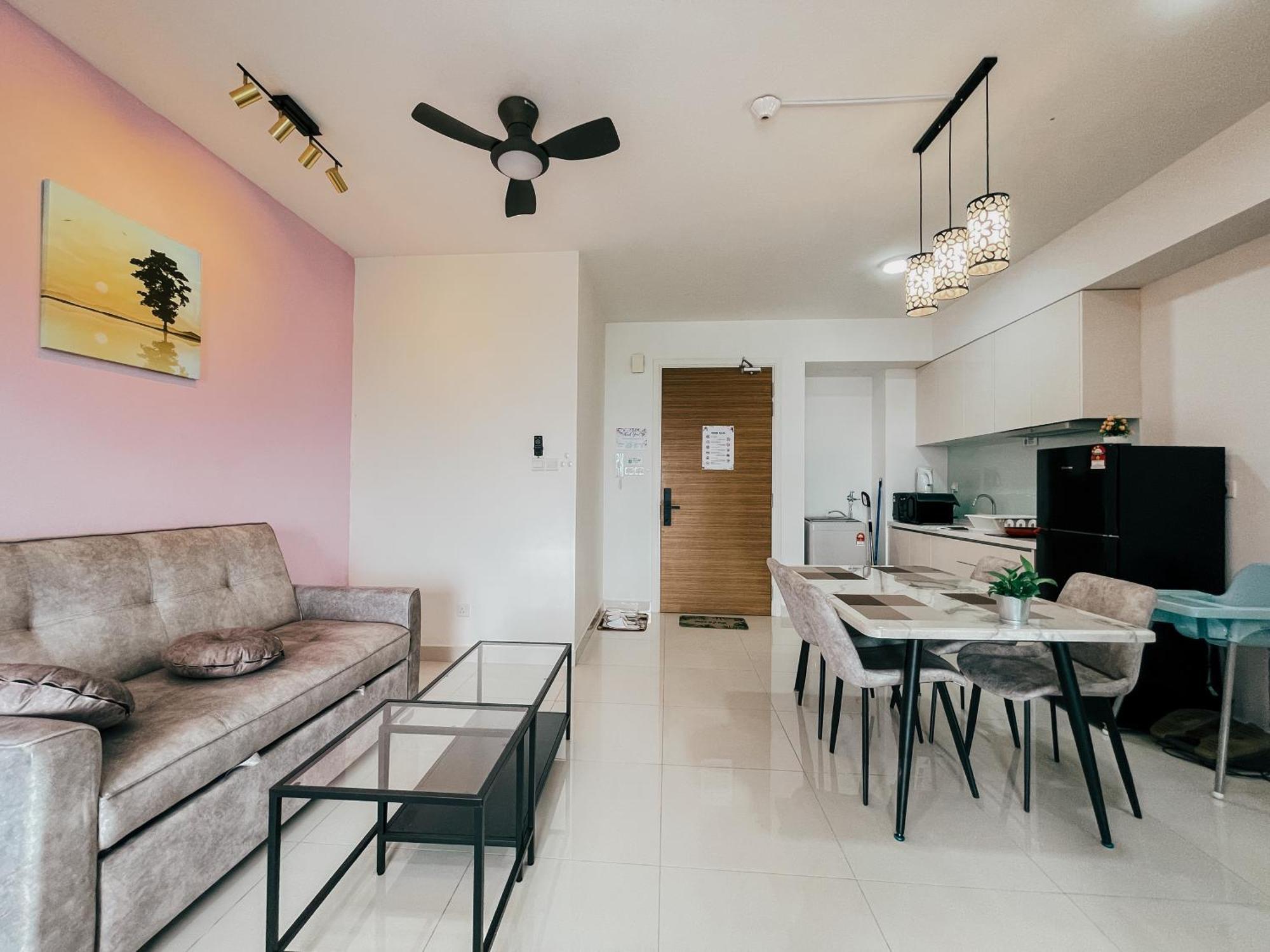 Teega Suites Puteriharbour By Wp Homestay Джохор-Бару Экстерьер фото