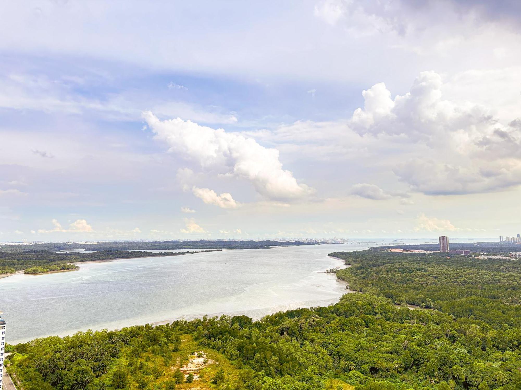 Teega Suites Puteriharbour By Wp Homestay Джохор-Бару Экстерьер фото