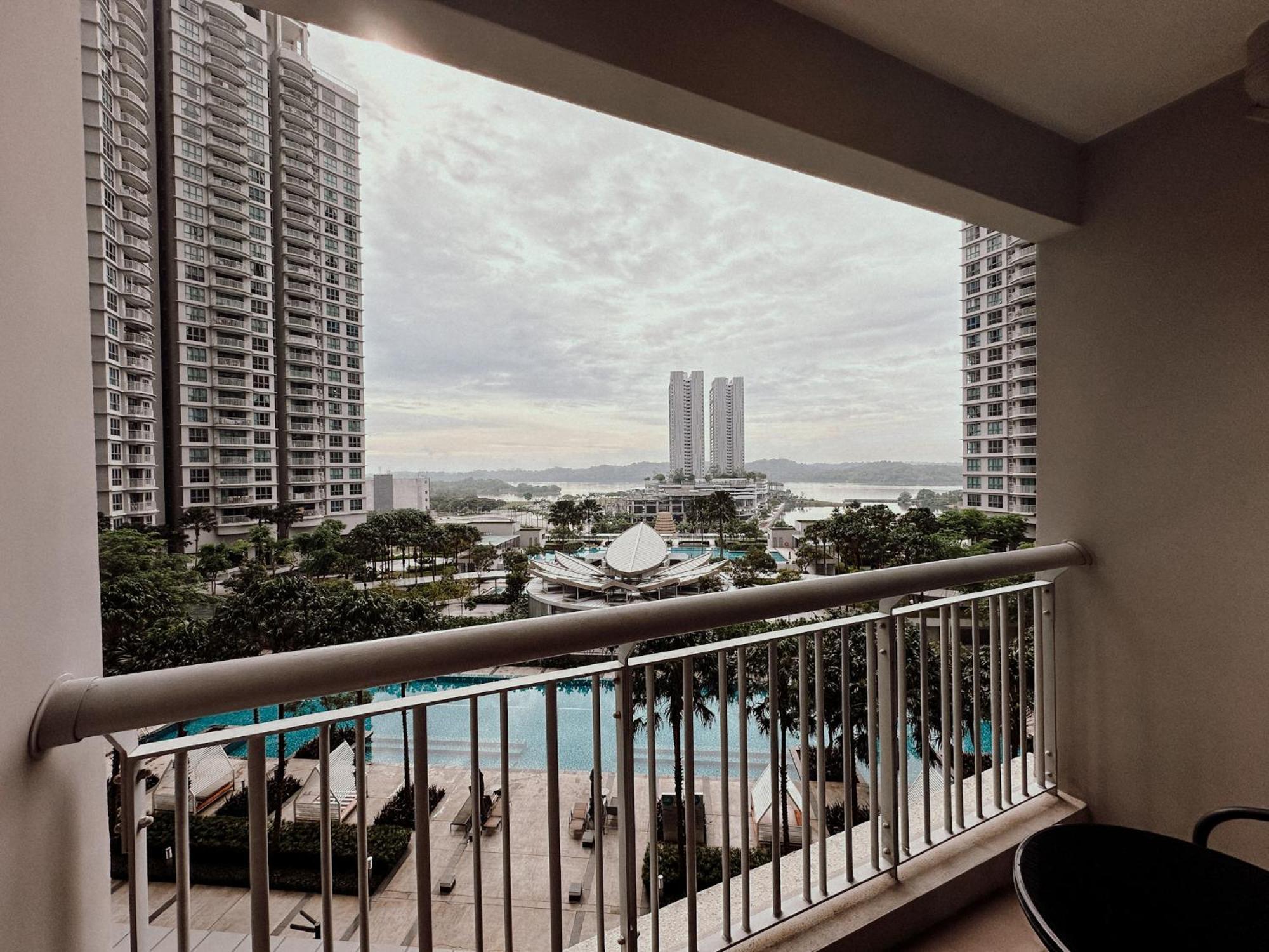 Teega Suites Puteriharbour By Wp Homestay Джохор-Бару Экстерьер фото
