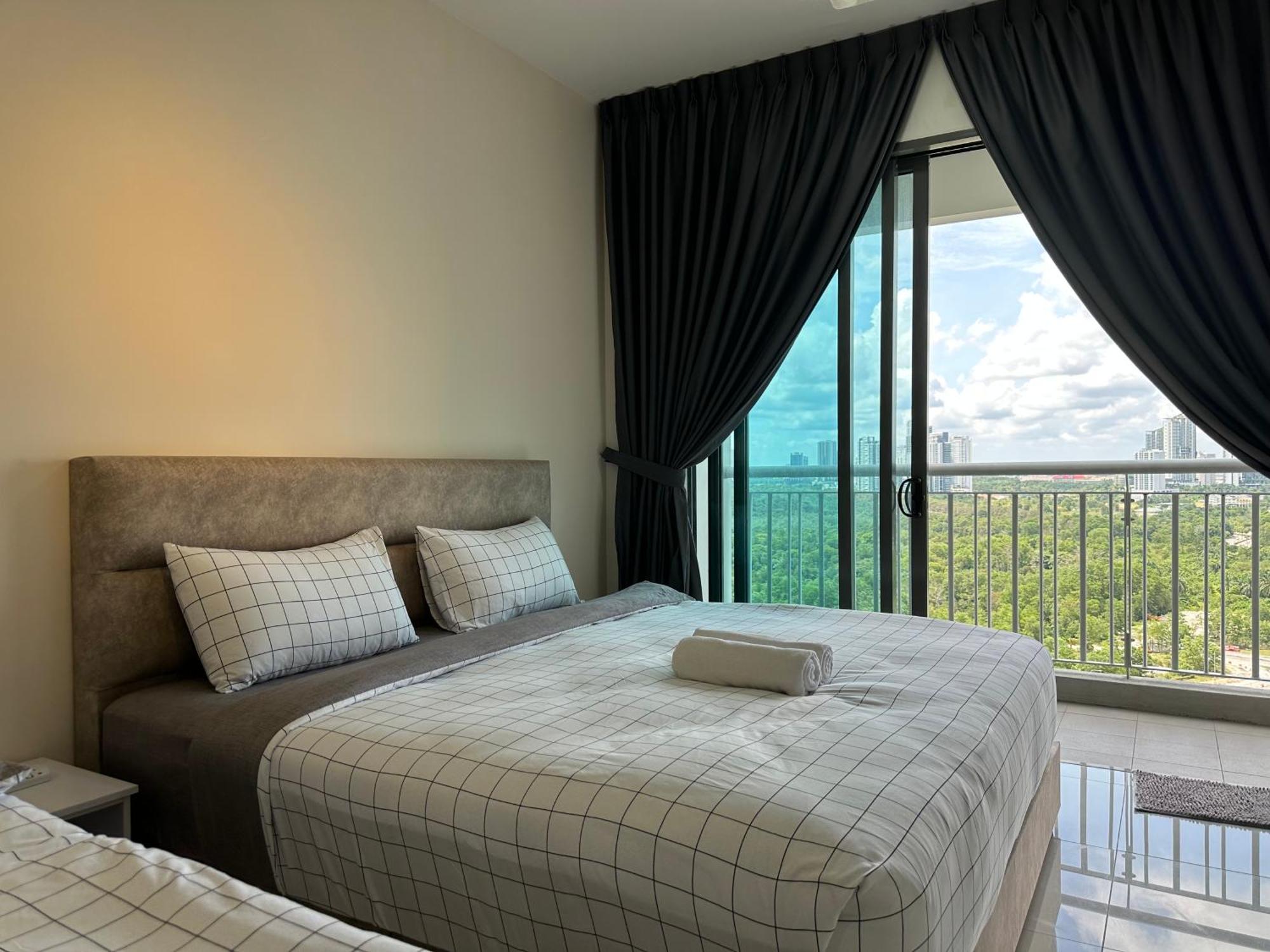 Teega Suites Puteriharbour By Wp Homestay Джохор-Бару Номер фото